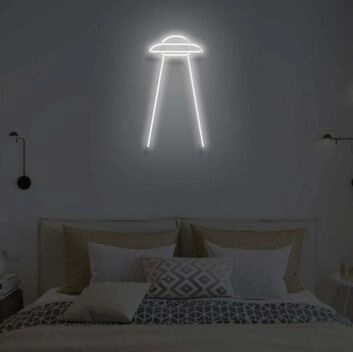 UFO mit Lichtstrahl LED-Neonschild Schlafzimmer Wohnzimmer