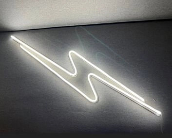 Blitzsymbol LED-Neonschild Wohnzimmer Bar