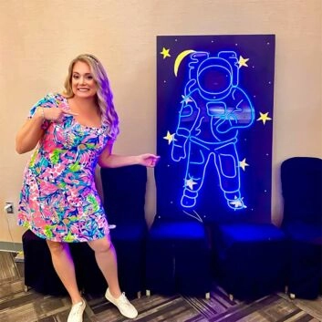 Astronaut mit Sternen LED-Neonschild für Wohnzimmer oder Kinderzimmer