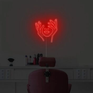 Abstraktes LED Neonschild mit stilisiertem Gesicht und schützender Handgeste als moderne Wanddekoration für Wohnzimmer Atelier oder kreativen Arbeitsraum