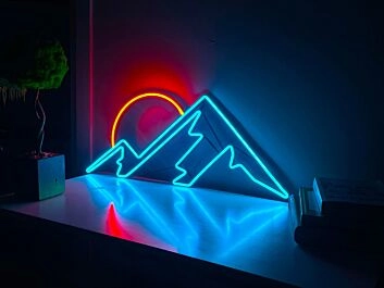 Berg mit Sonnenuntergang LED-Neonschild Wohnzimmer Büro
