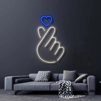 LED Neonschild mit Fingerherz Motiv als moderne Wanddekoration für Wohnzimmer, Schlafzimmer oder als liebevolles Geschenk