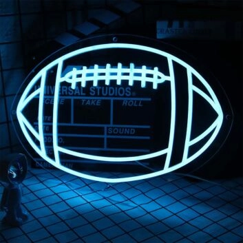 American Football LED Neonschild im sportlichen Design als leuchtende Wanddekoration für Jugendzimmer Gaming Zimmer und Sporträume