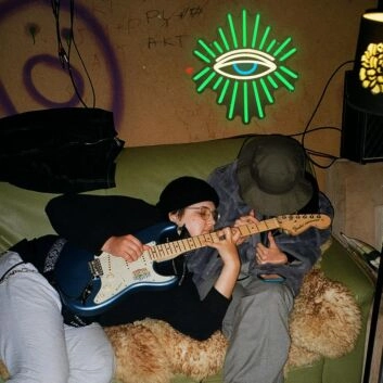 Auge mit Strahlen LED-Neonschild für Wohnzimmer oder Musikstudio